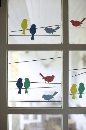 mẫu chim trên cửa sổ